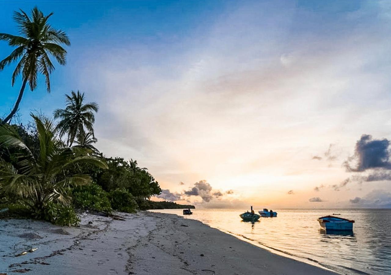 Tropical Tree Hotel Fehendhoo Екстериор снимка