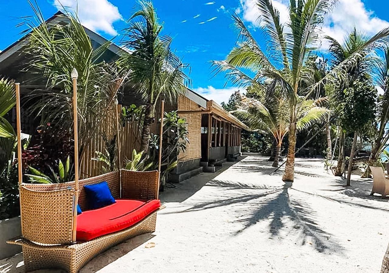 Tropical Tree Hotel Fehendhoo Екстериор снимка