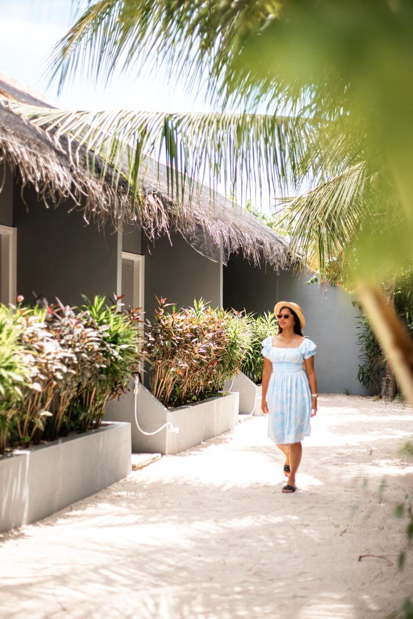Tropical Tree Hotel Fehendhoo Екстериор снимка