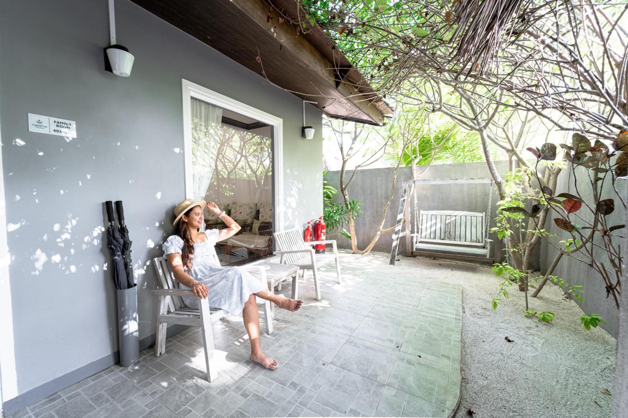Tropical Tree Hotel Fehendhoo Екстериор снимка