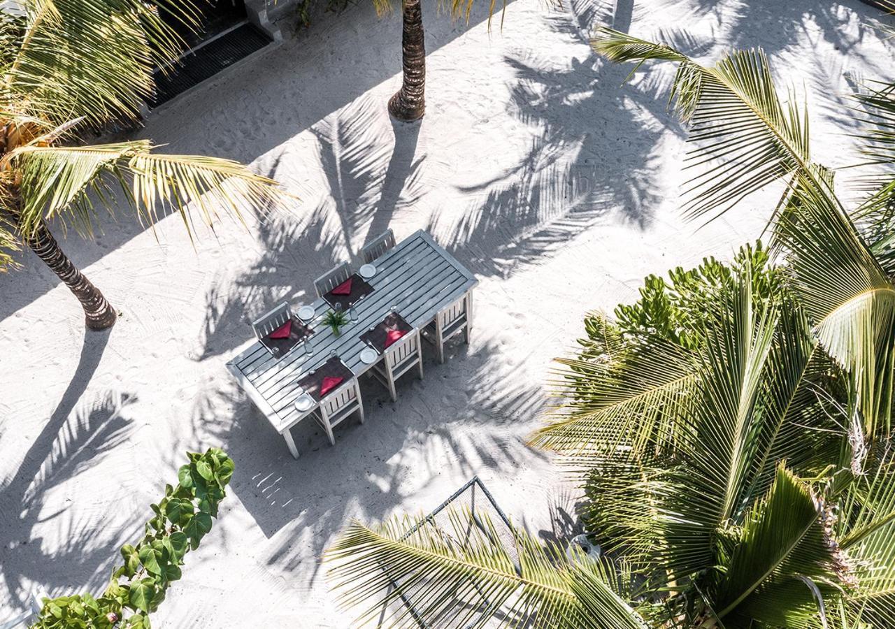 Tropical Tree Hotel Fehendhoo Екстериор снимка